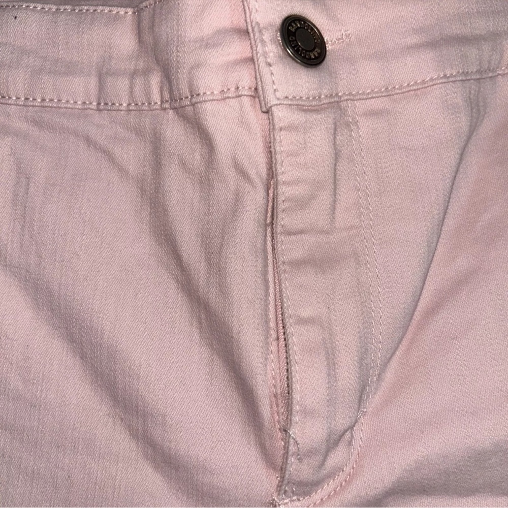 Women's Bandolinoblu Jean Shorts size 16 P Pink Relaxed Belted Mandie Style - Picture 3 of 6